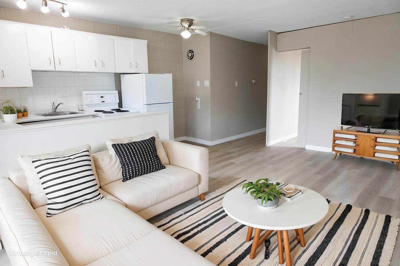 Grapes Manor Apartments - Photo 4 of 20