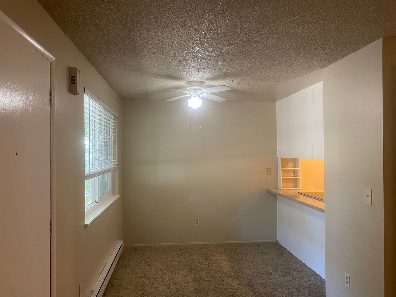 457 Se Lilly Ave Apt B - Photo 5 of 9