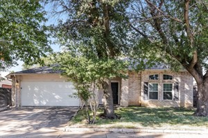 featured image of 2908 Forest Creek Dr