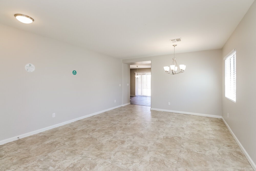 2367 E Olivine Rd - Photo 7 of 17