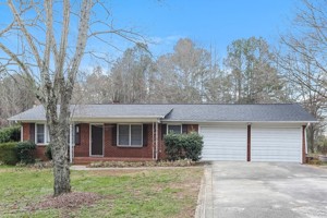 featured image of 125 Pinevale Dr