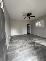 featured image of 1119 Wilcox St #B