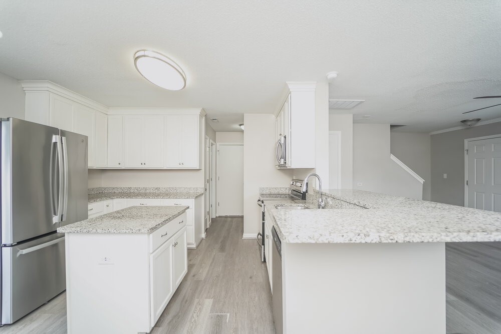 10836 Azure Valley Pl - Photo 7 of 17