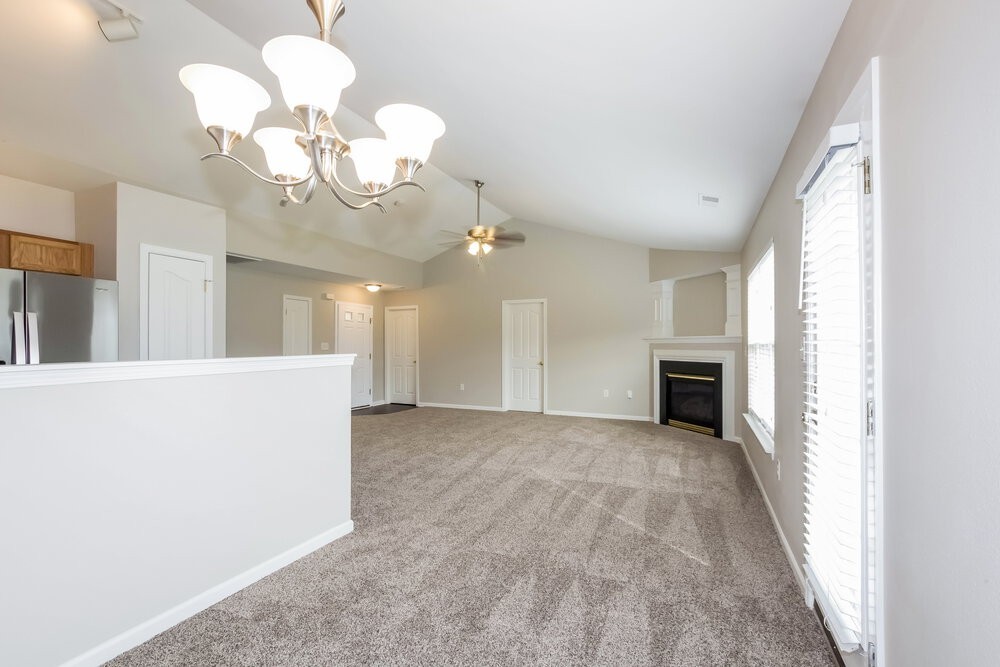 9115 White Aspen Pl - Photo 4 of 16