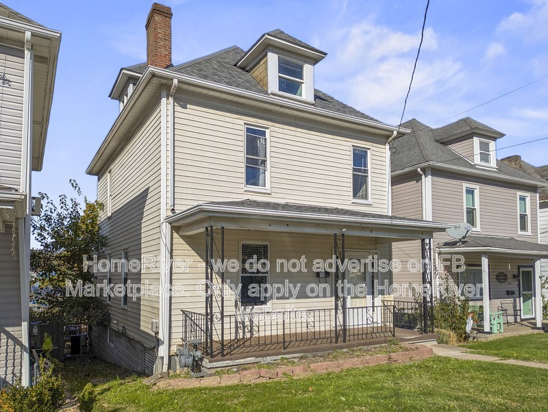 218 Grant St - Photo 2 of 20