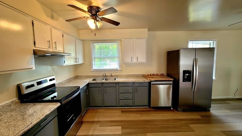 1410 N 29th St - Photo 7 of 17
