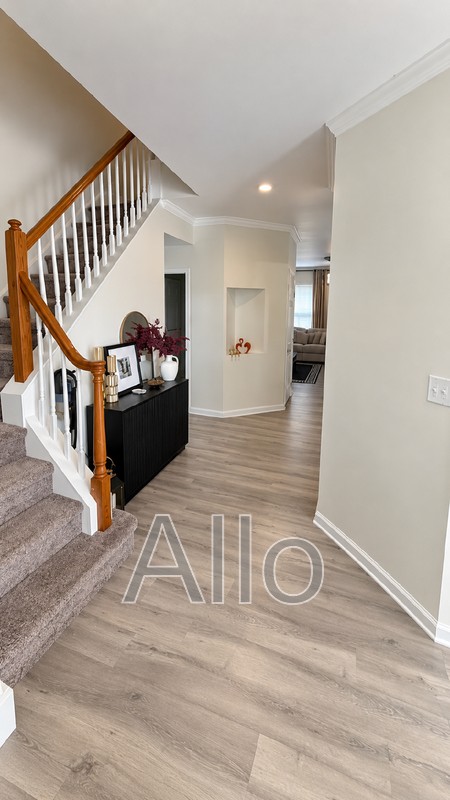 11 Redden Ct - Photo 3 of 21