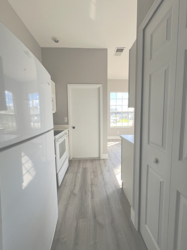 602 Lake Davenport Blvd - Photo 3 of 26