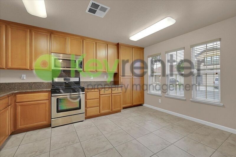 1682 Loon Lake St - Photo 2 of 30