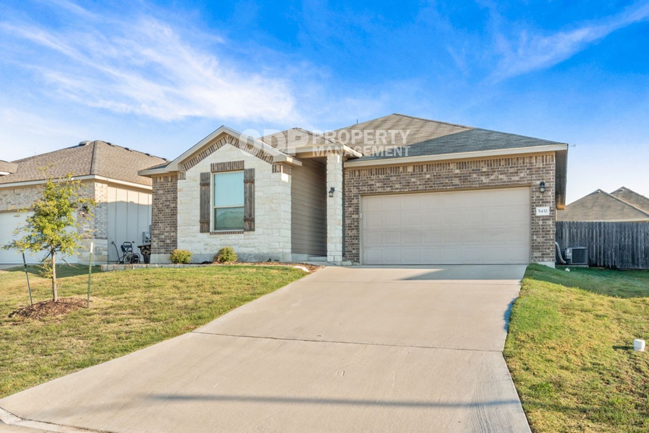 5432 Friars Loop - Photo 2 of 26