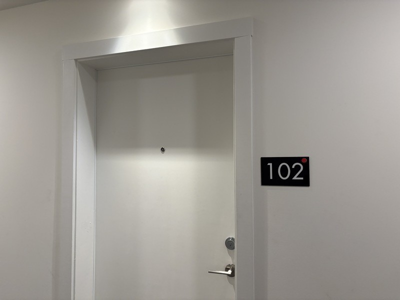 1036 Coronation Ave #102 - Photo 3 of 28