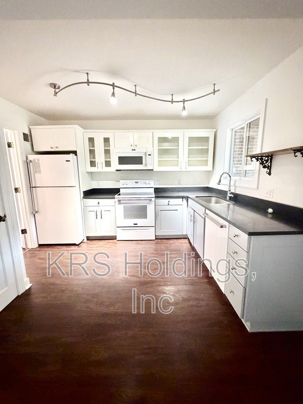 128 Harvest Dr - Photo 6 of 19