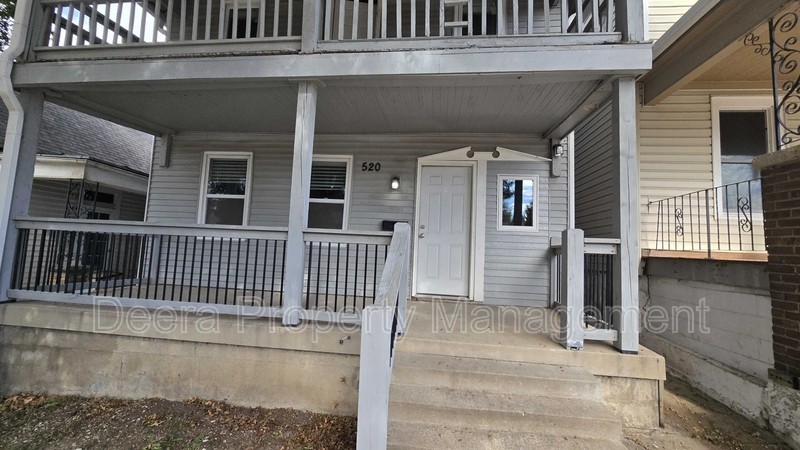 520 Sandusky Ave - Photo 4 of 35