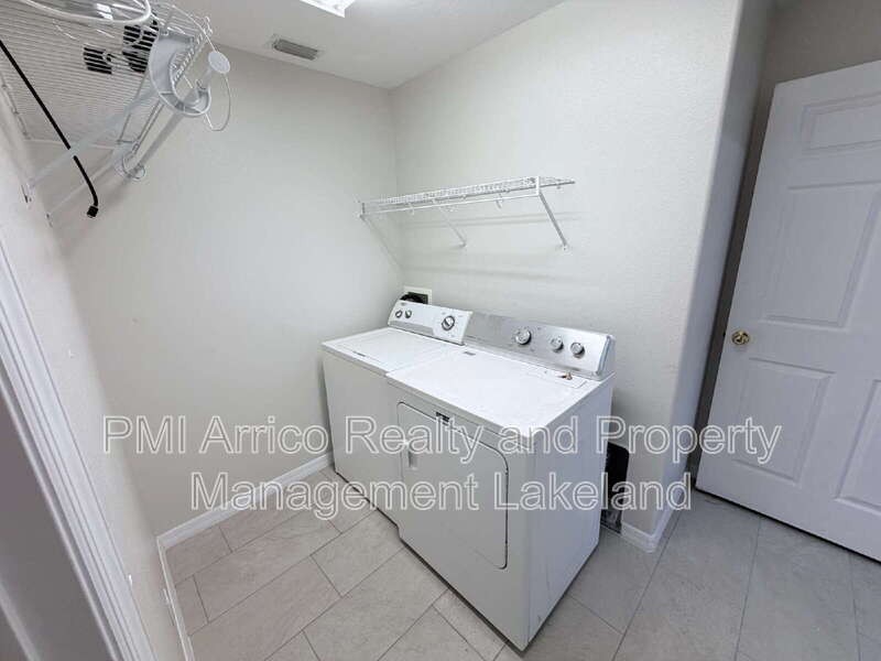 3865 Osprey Pointe Cir - Photo 4 of 18