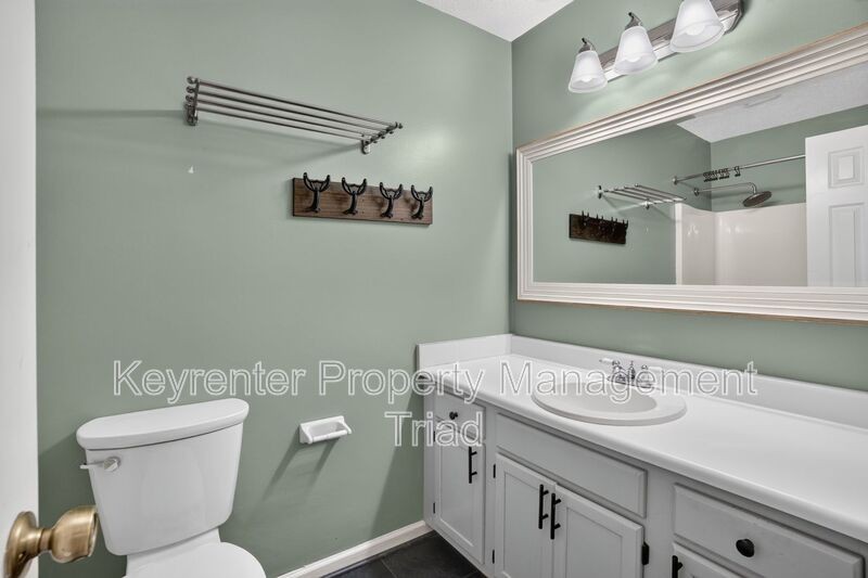 814 Guilford College Rd #104 - Photo 5 of 28