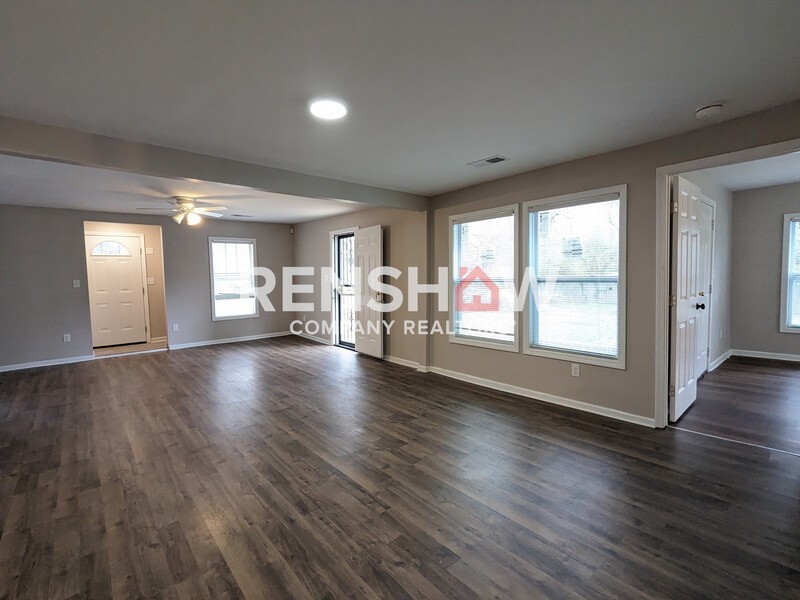 3573 Stuart Rd - Photo 6 of 20