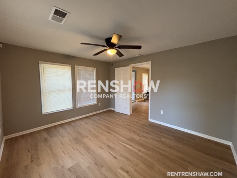 3573 Stuart Rd - Photo 7 of 20