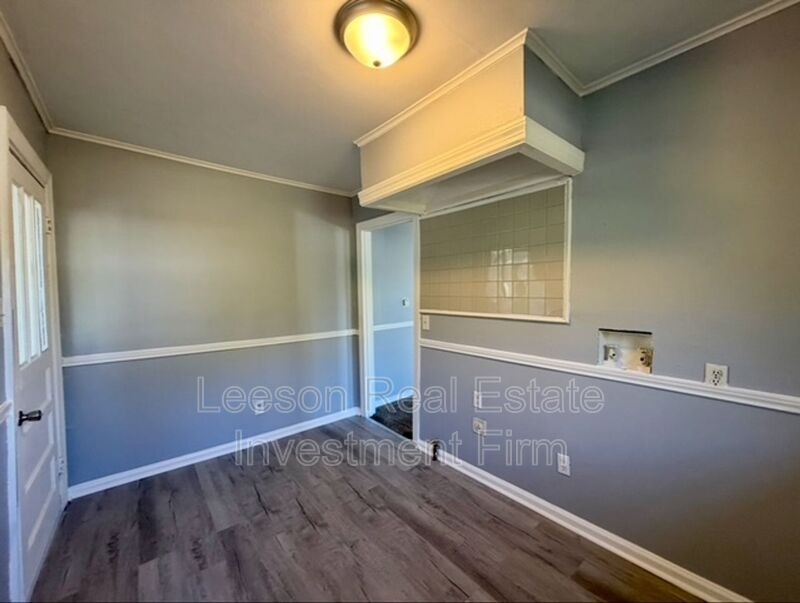 1141 Prospect St - Photo 7 of 15