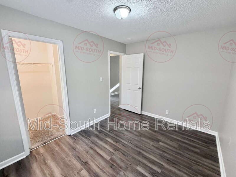 4843 Royal Run Dr - Photo 6 of 24