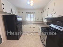 featured image of 1213 Deerwood St