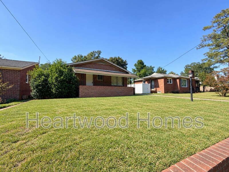 1213 Deerwood St - Photo 4 of 36