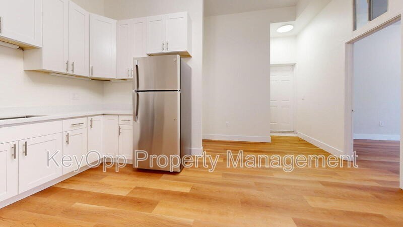 239 Brighton Ave - Photo 2 of 14