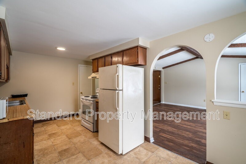 153 Cramer St #3 - Photo 3 of 8