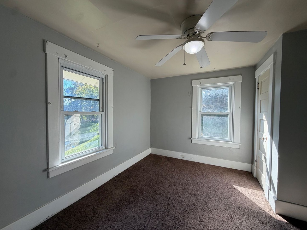 1345 Hulton Rd - Photo 7 of 16