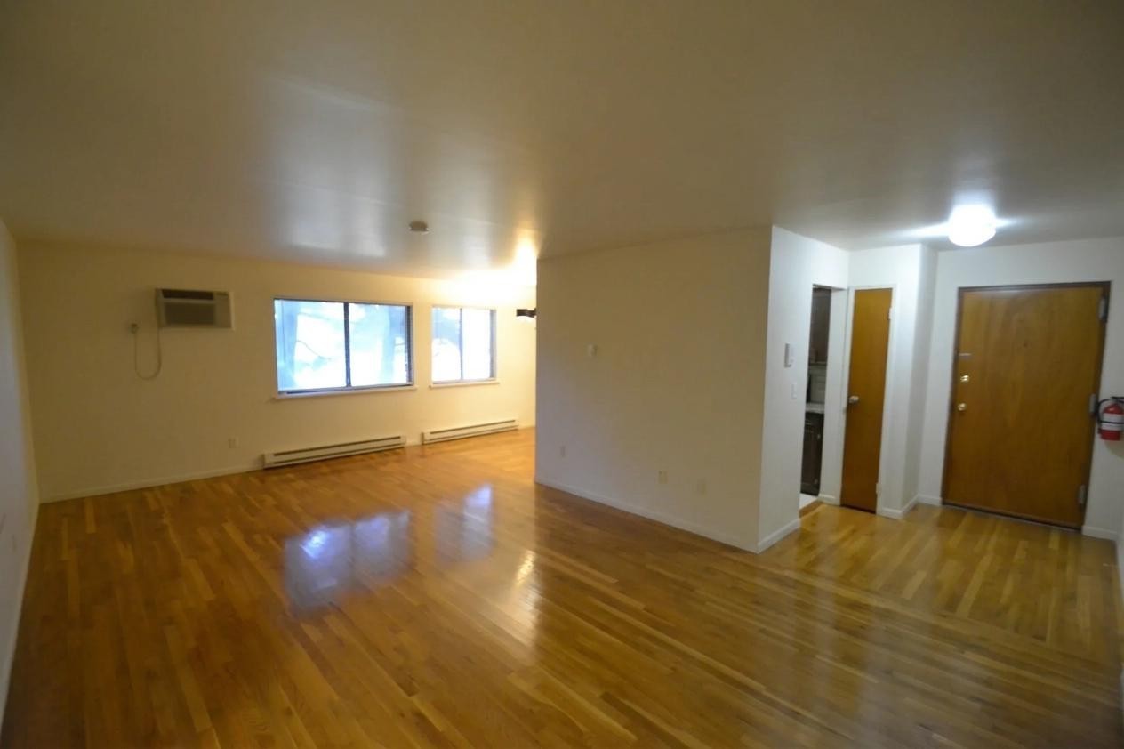 121 Grove Street #7 - Photo 3 of 11