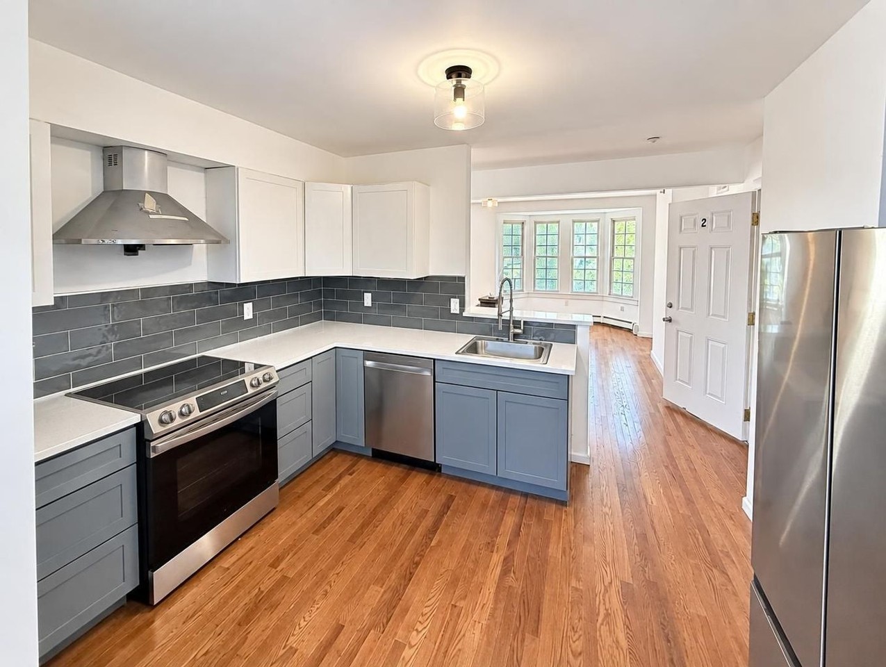45-49 8th Street - Photo 3 of 22