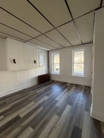 featured image of 264 W Jackson St
