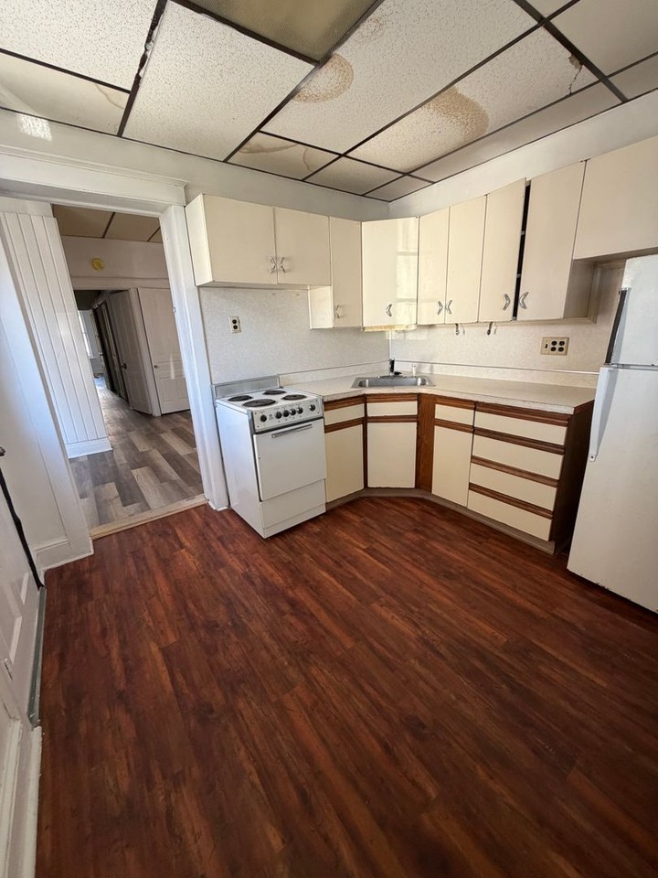264 W Jackson St - Photo 5 of 21