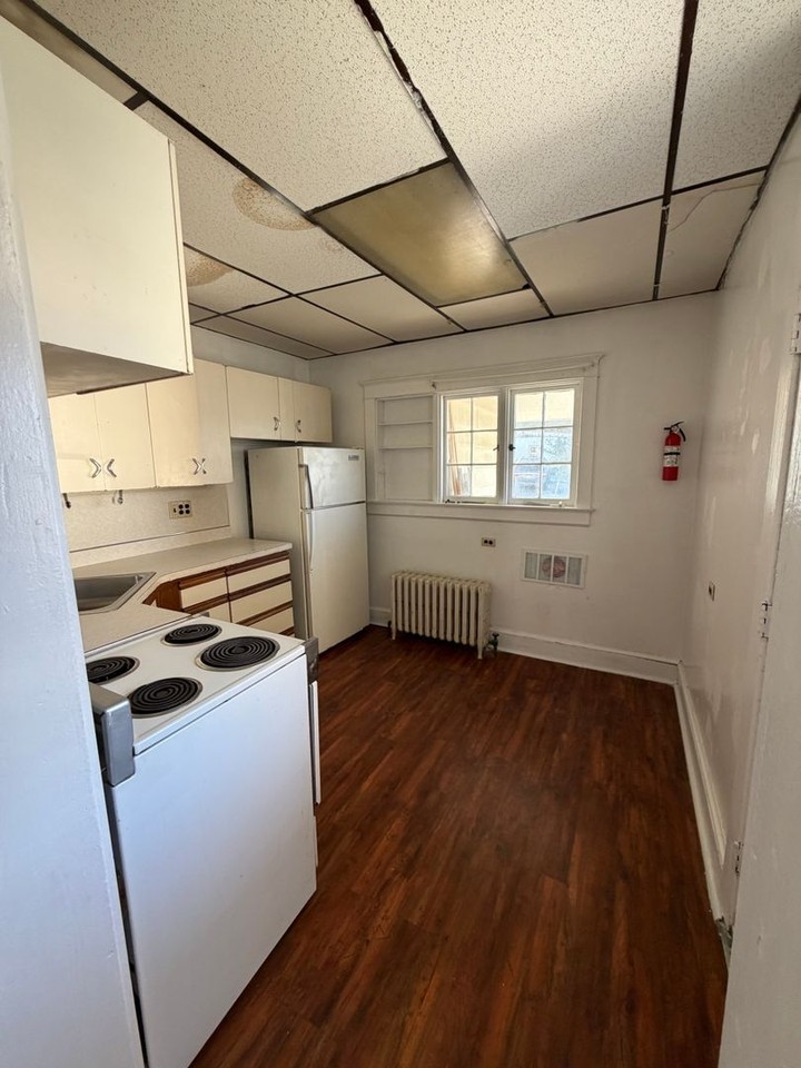 264 W Jackson St - Photo 6 of 21