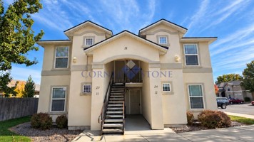 featured image of 1805 E Overland Rd