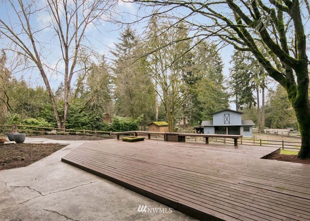 4434 137th Ave Ne - Photo 5 of 26