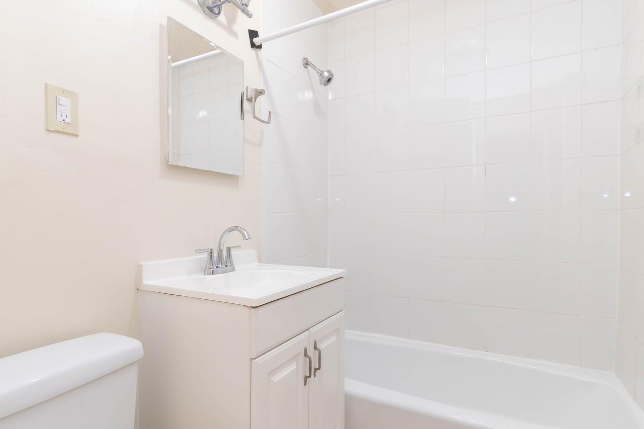 1238 Commonwealth Ave #33 - Photo 5 of 21