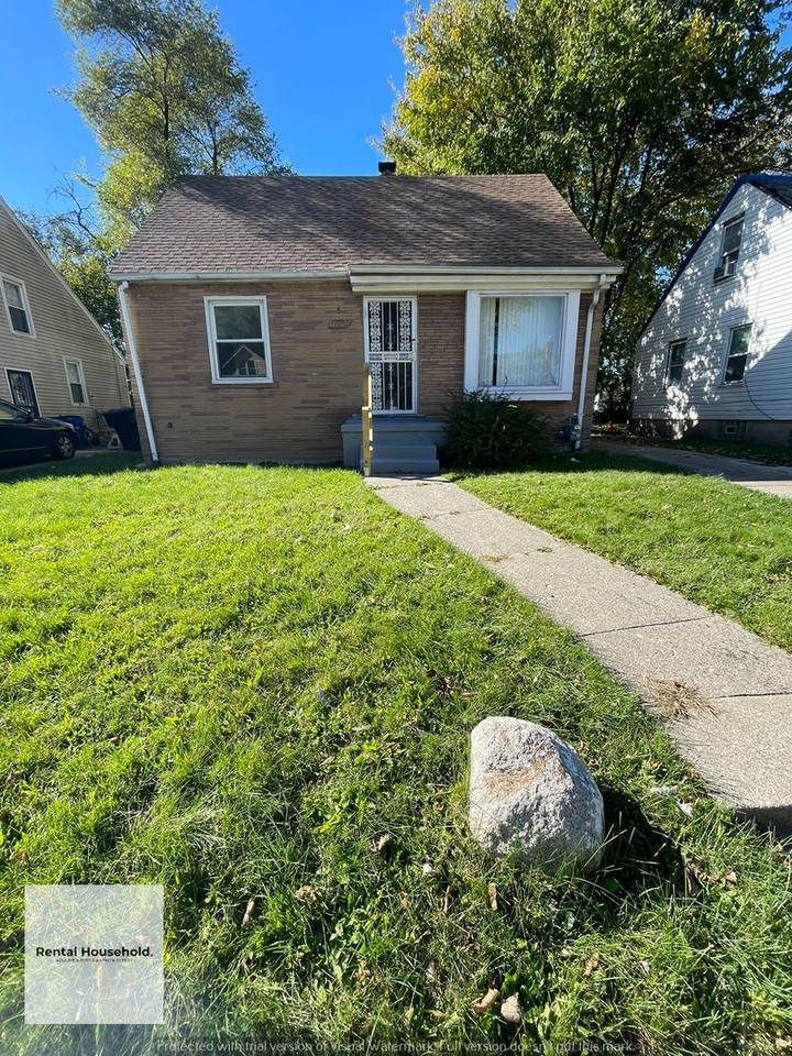 17851 Wexford St - Photo 2 of 29
