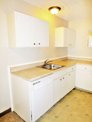 1229 Sw Grover St #108 - Photo 5 of 12