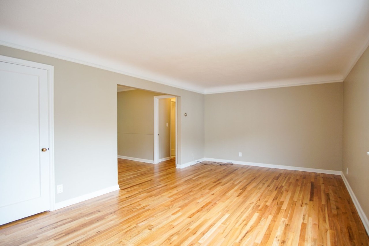 2459 Nw Lovejoy St - Photo 4 of 14