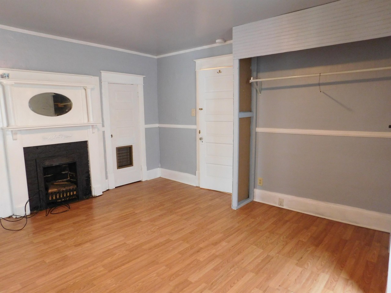530 6th Street - Photo 5 of 8