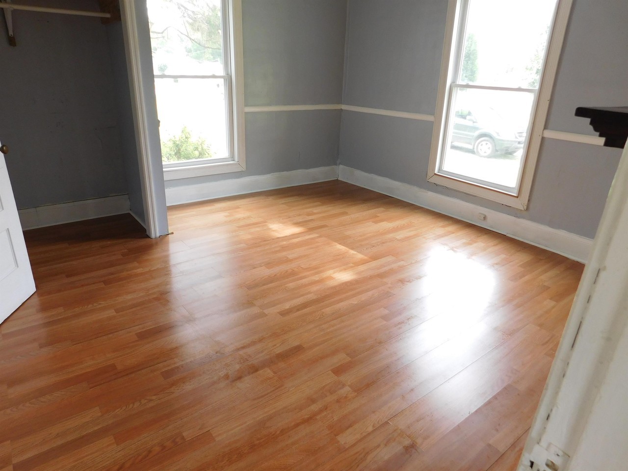 530 6th Street - Photo 7 of 8