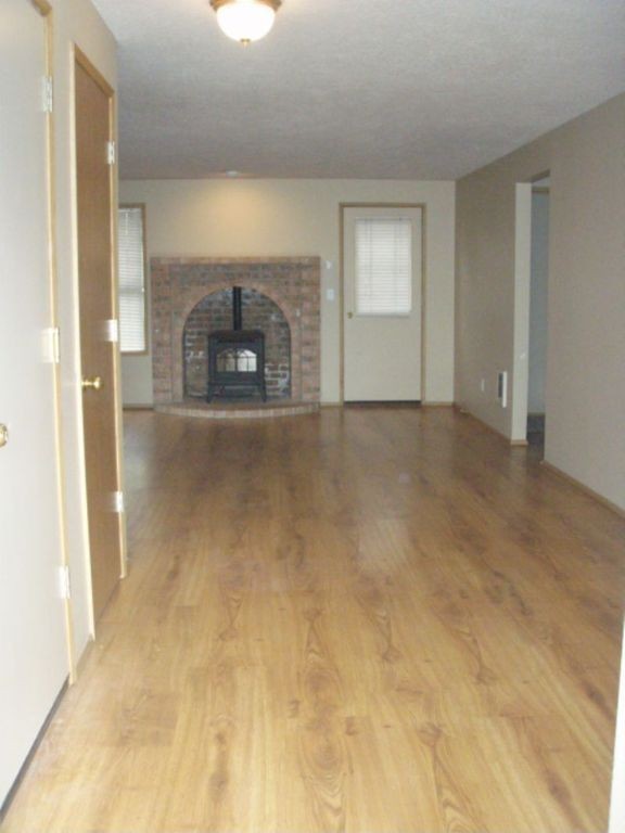 302 Sw 18th St - Photo 3 of 11