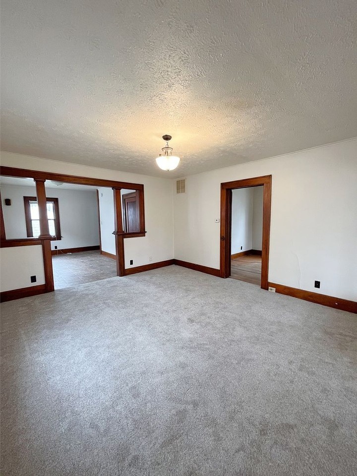 1808 N 16th St - Photo 2 of 21