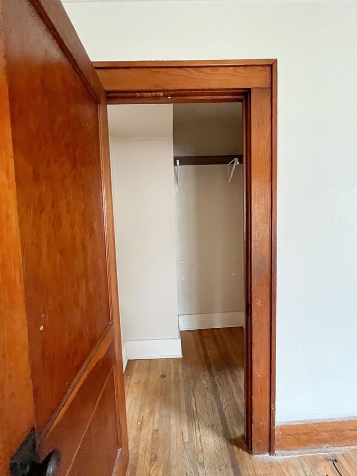 1808 N 16th St - Photo 6 of 21