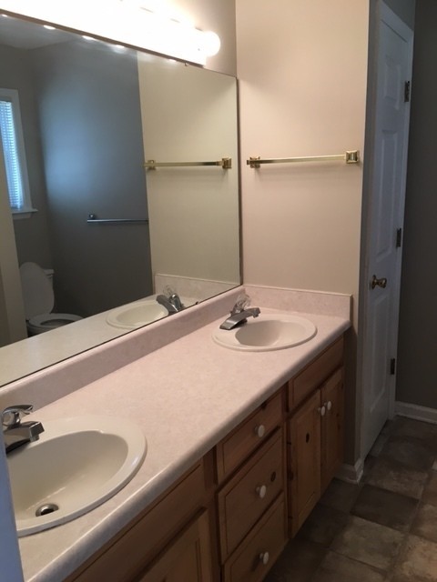 4112 Clay Dr - Photo 5 of 10