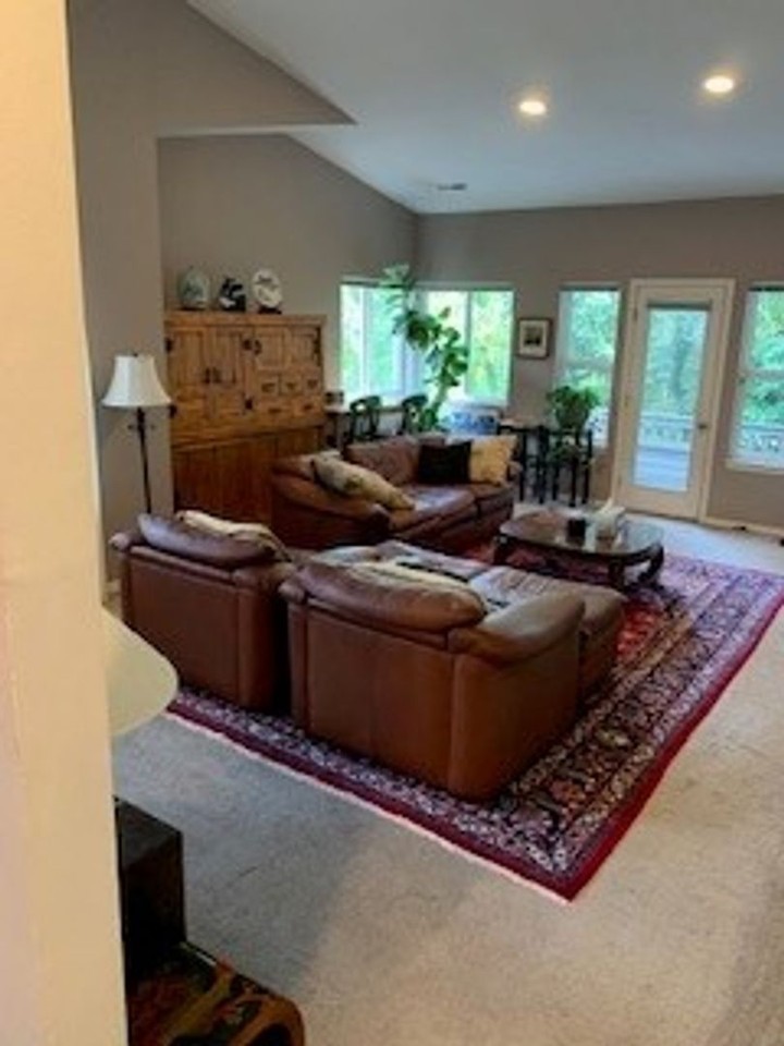 12935 Se 26th Pl #D3 - Photo 2 of 18