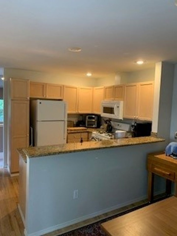 12935 Se 26th Pl #D3 - Photo 4 of 18
