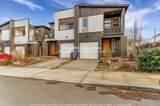 6880 Ne 13th Ave - Photo 1 of 1