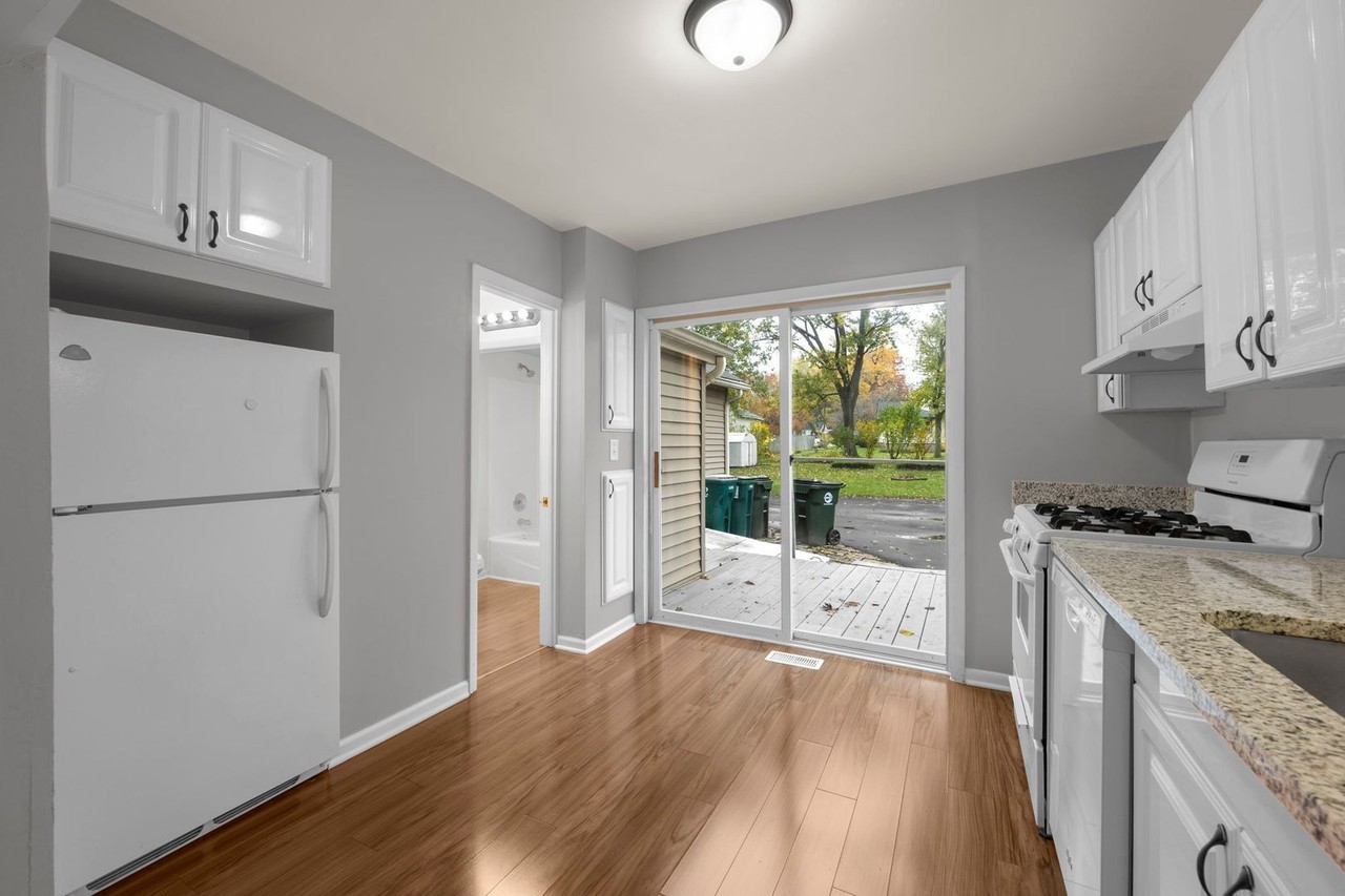 519 State St - Photo 3 of 13