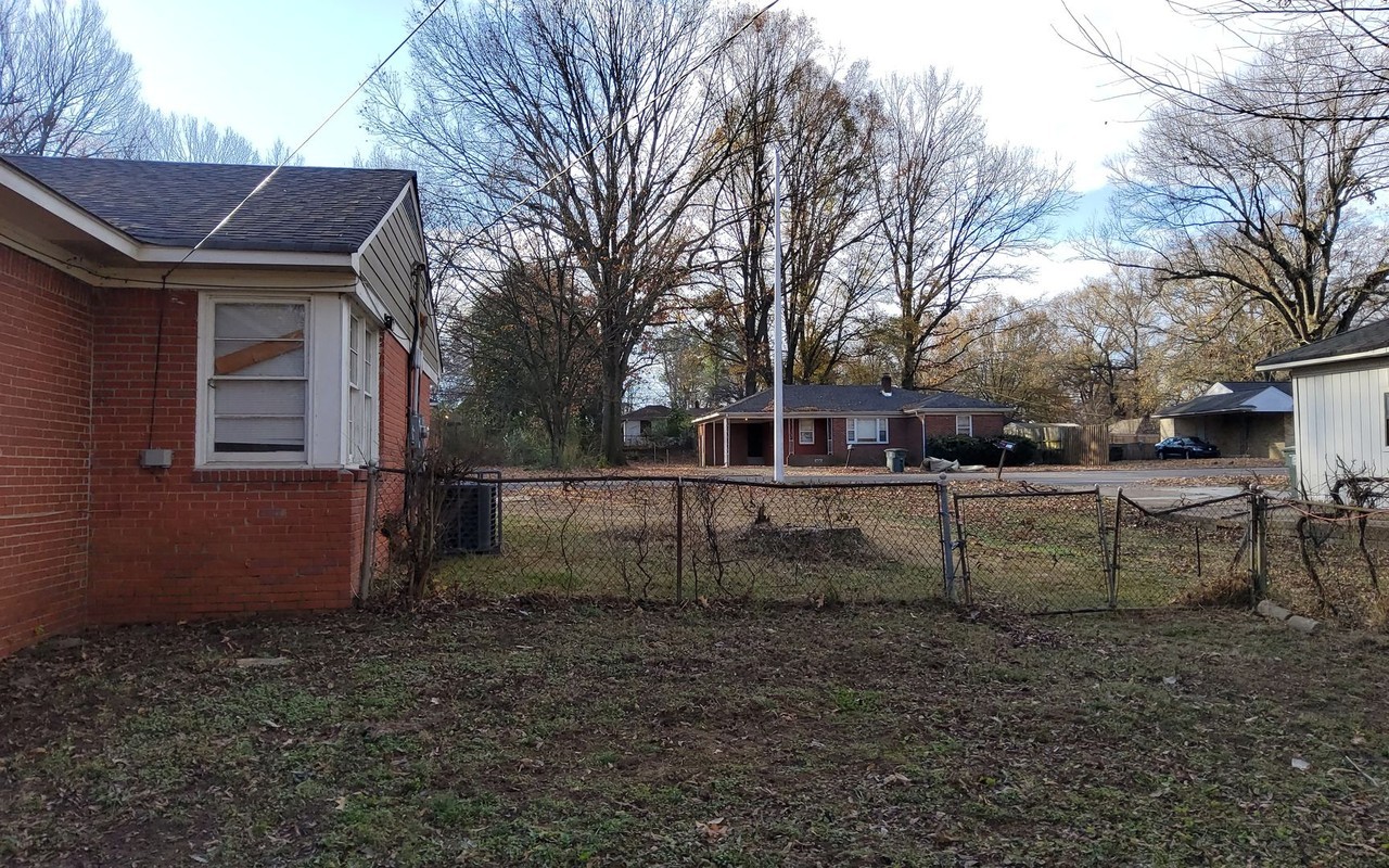 1578 Frayser Blvd - Photo 3 of 18